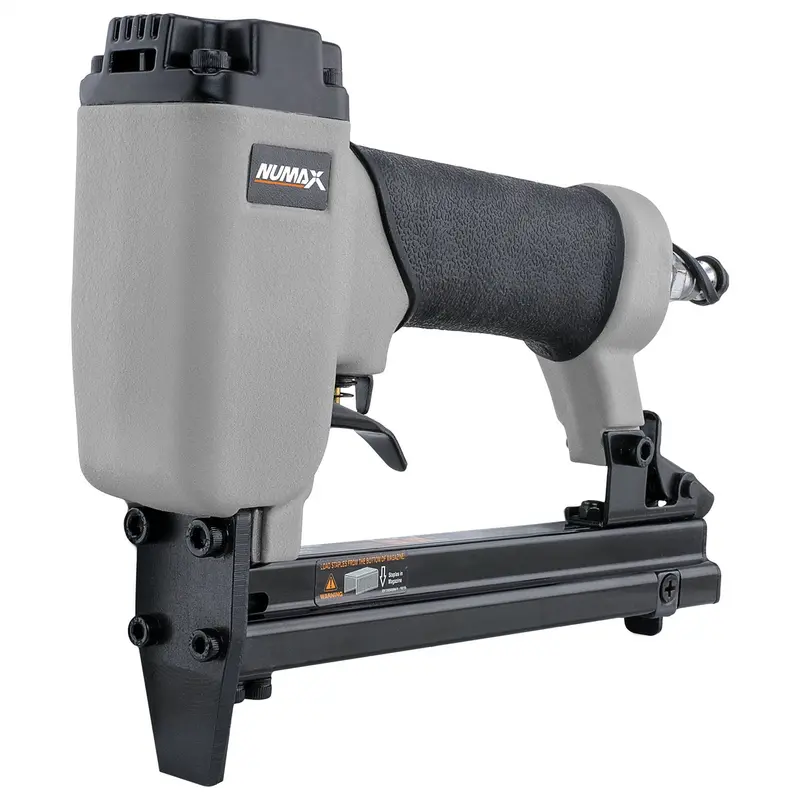 22-Gauge Pneumatic Upholstery Stapler With 5/8-Inch Staples 1