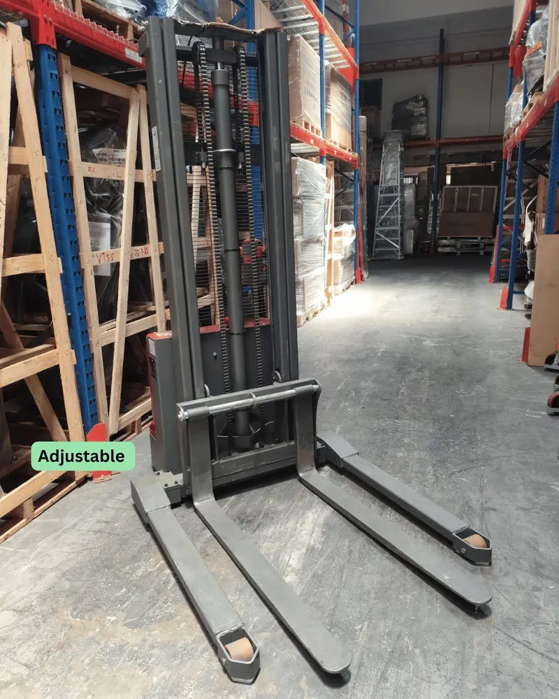 Aiko Adjustable Wide-Leg Electric Stacker – 1.5 Ton, Dual-Pallet Compatibility | Pt-Aiko1530A-N 1